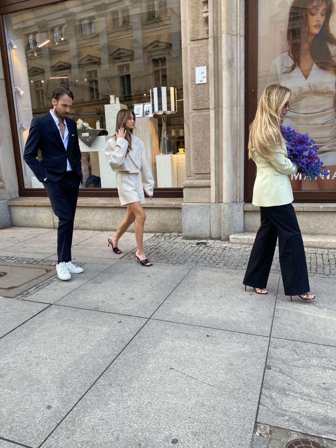 Joanna Przetakiewicz została przyłapana przez paparazzich we wrocławskim butiku La Mania