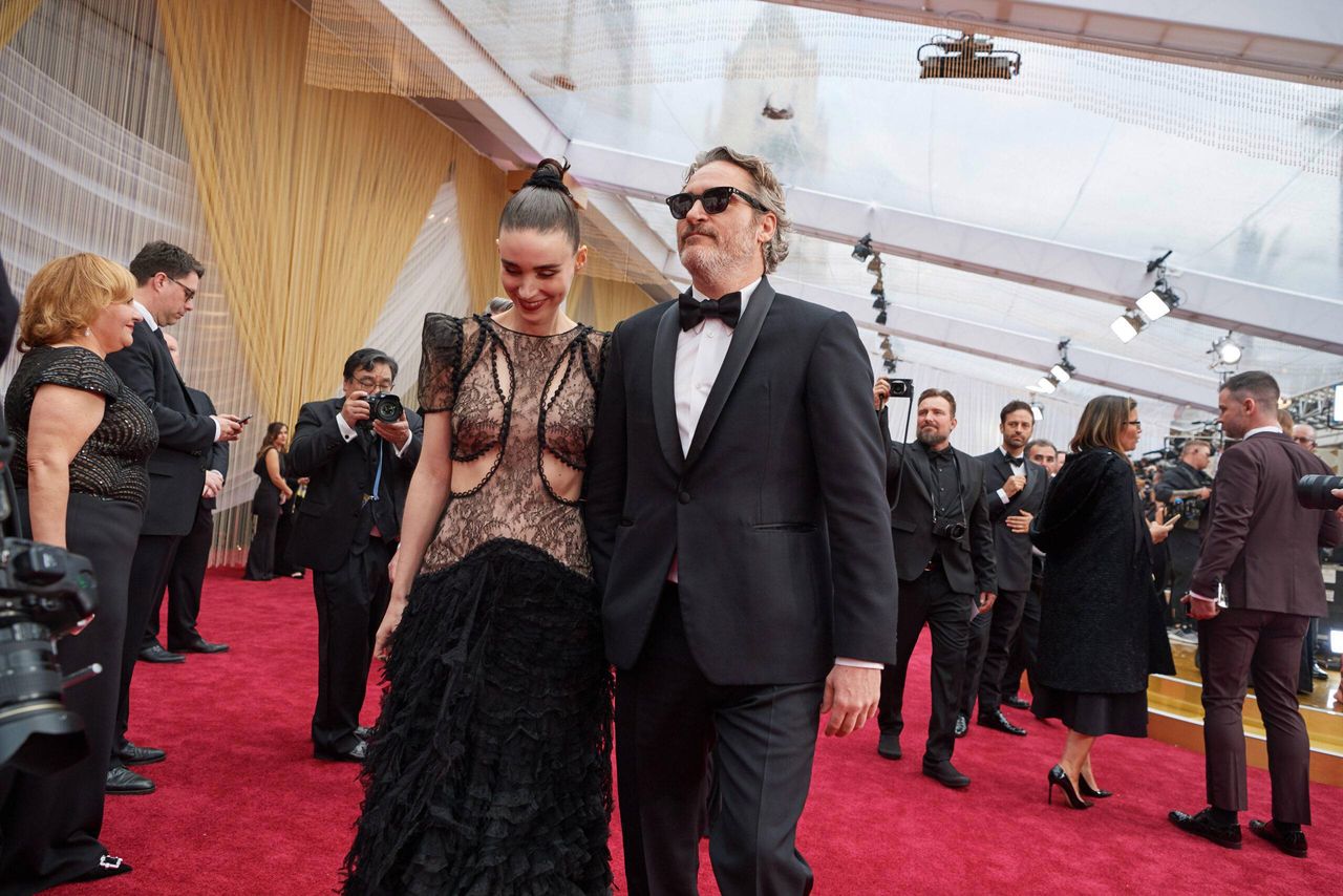 Rooney Mara i Joaquin Phoenix