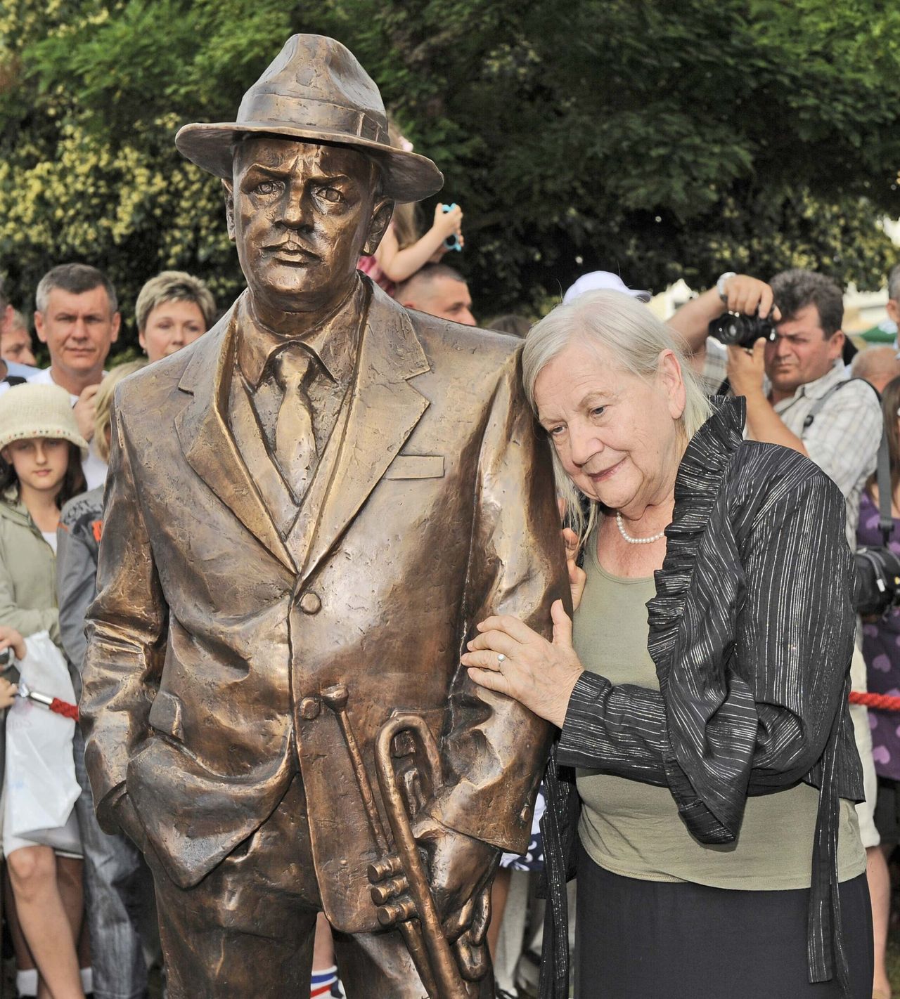 Jan Machulski (pomnik), żona Jana Machulskiego, Halina   (KAPIF)