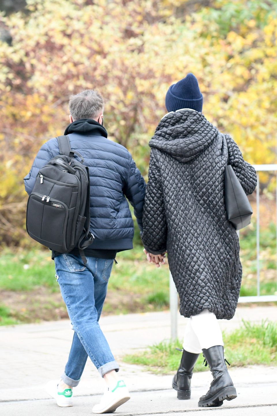 Halina Mlynkova i Marcin Kindla trzymają się za ręce