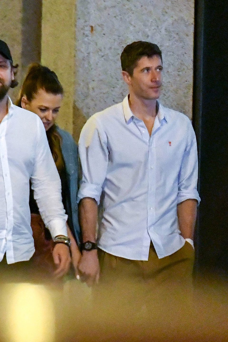Anna i Robert Lewandowscy na spotkaniu z przyjaciółmi