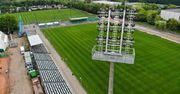 Oświetlenie na stadionie przy Drodze Dębińskiej już gotowe