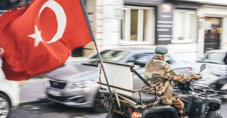 Turcja kontratakuje obiekty PKK po śmiertelnym ataku w pobliżu Ankary