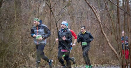W deszczu i błocie pokonali kolejny bieg City Trail w Poznaniu