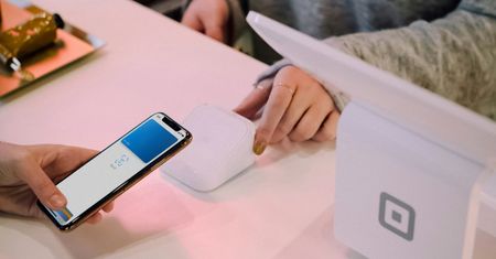 Serwisy crowdfundingowe pod lupą UOKiK za praktyki wobec darczyńców