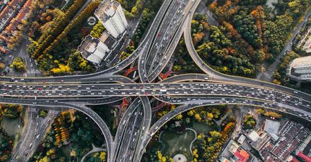 Chiny składają pozew przeciwko Unii Europejskiej w sprawie ceł na pojazdy elektryczne