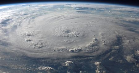 Tropikalna burza Debby niesie zagrożenie dla zachodniego wybrzeża Florydy