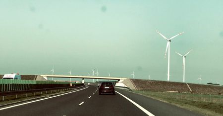 Od dziś rosną stawki za przejazd autostradą A2