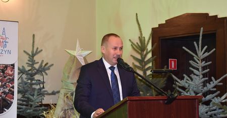 Burmistrz Krotoszyna przedstawiony jako Hitler. "Granice dobrego smaku zostały przekroczone"