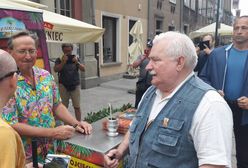 Wałęsa zrobił sobie zdjęcie z Cejrowskim. Internauci przecierają oczy ze zdumienia