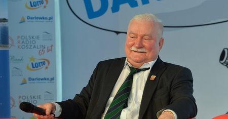 Lech Wałęsa wyciąga rękę do Jarosława Kaczyńskiego. Chce się z nim pojednać