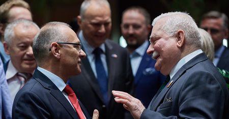 Przyjaciel Lecha Wałęsy o jego słowach: nie powinien tak mówić