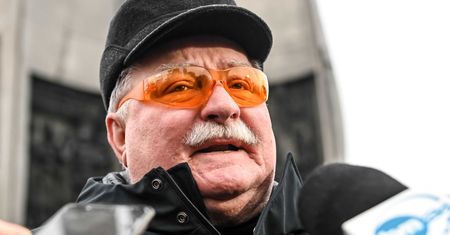 Lech Wałęsa zapowiada milionowy marsz na Warszawę. "Będę na czele"