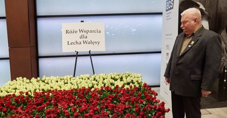 Wałęsa tłumaczy Kaczyńskiego? "Jeszcze będziemy dziękować za tę dyskusję"