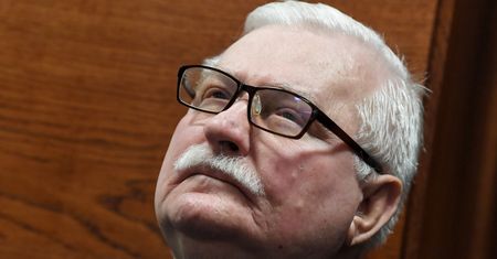 Pozwów może być aż 20! Lech Wałęsa: "Mają mnie przeprosić"