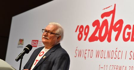 Gdańsk. 4 czerwca. Lech Wałęsa: udała się rzecz nieprawdopodobna bez wojny atomowej