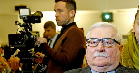 Wybory samorządowe. Lech Wałęsa apeluje do młodych