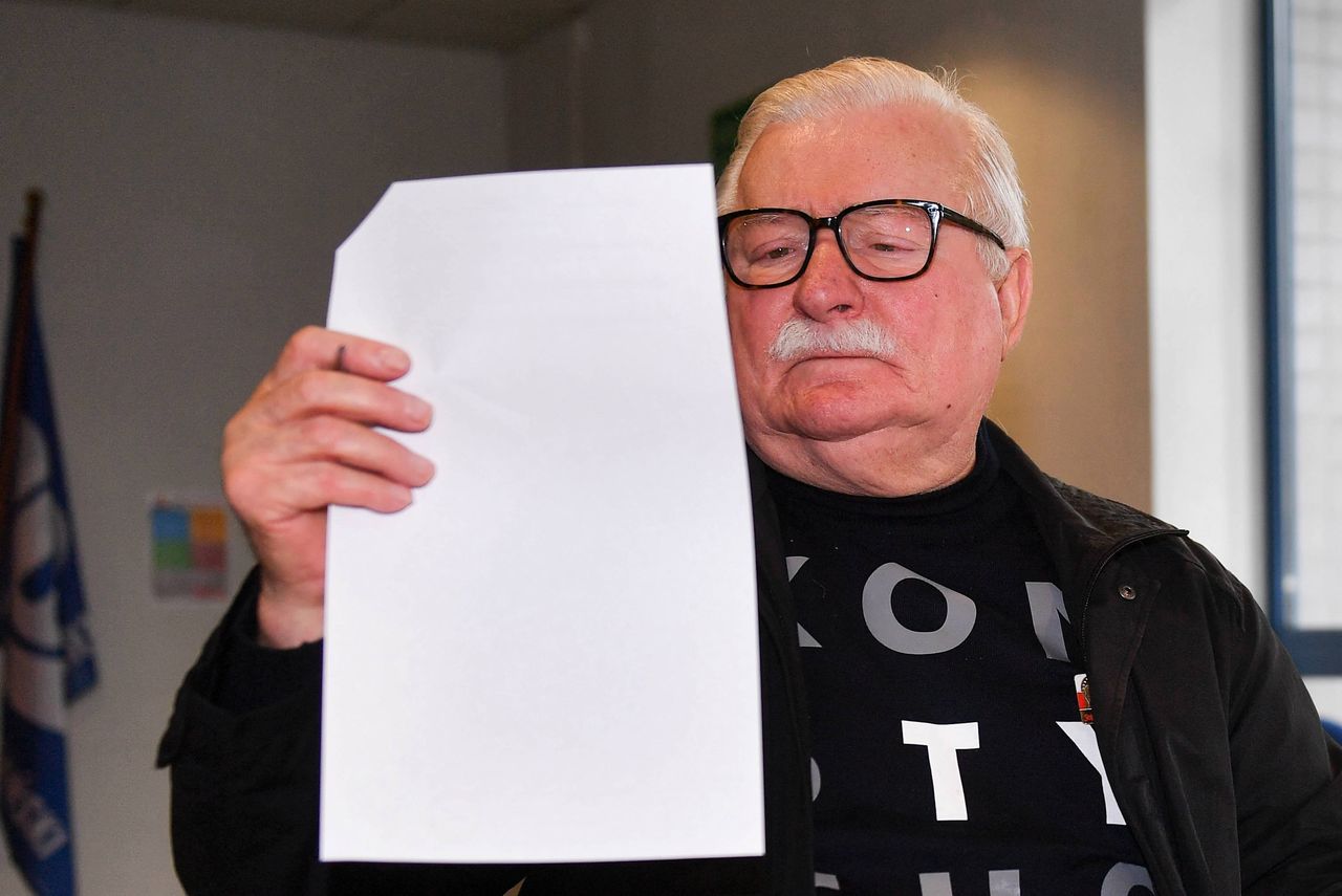 Lech Wałęsa będzie wnioskował o autolustrację