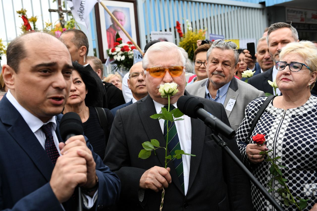 Wałęsa, Duda i Morawiecki w jednym kościele. Ale bez przebaczenia