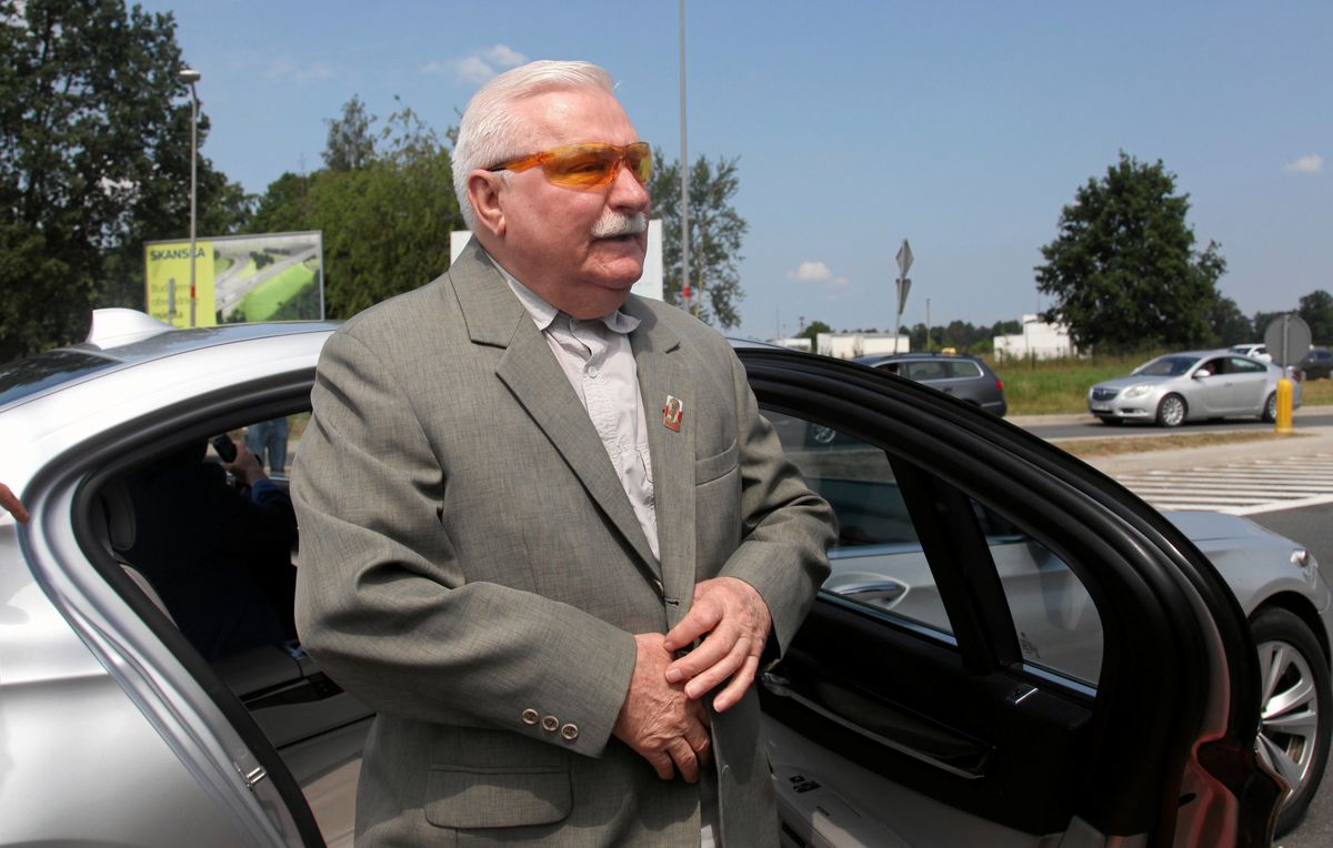 Lech Wałęsa zaskakuje i zapowiada walkę o SN na ulicy. "Staję na czele fizycznego odsunięcia głównego sprawcy"