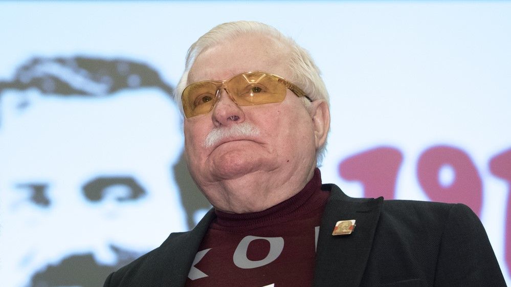 Paweł Kukiz udostępnił na Facebooku piosenkę "Bolek płynie!". Zadedykował ją Lechowi Wałęsie.