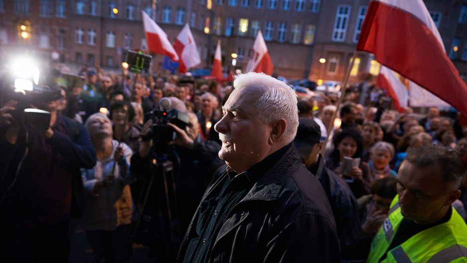 Lech Wałęsa znowu zaangażuje się w protesty w obronie sądów