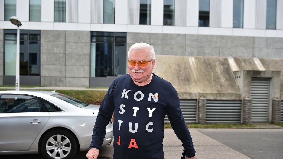Lech Wałęsa leci na pogrzeb George'a H.W. Busha