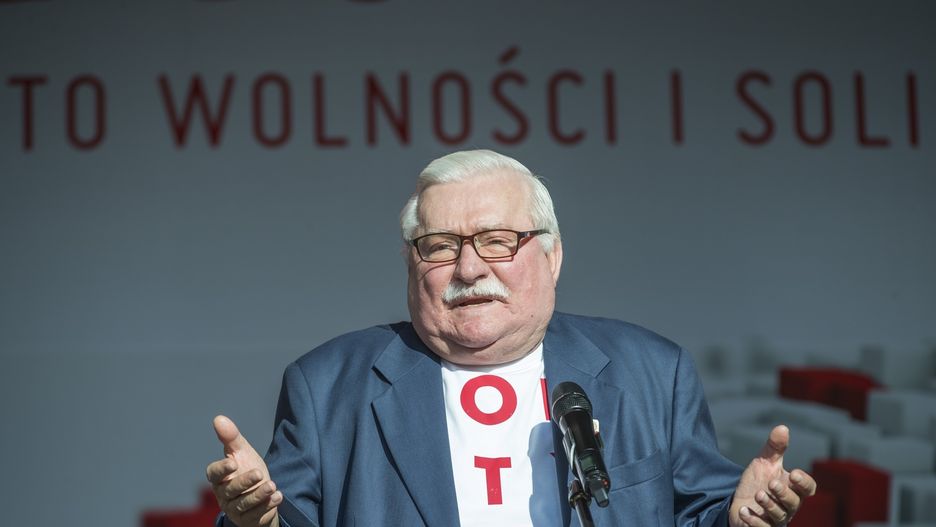 Lech Wałęsa jest aktywnym komentatorem wydarzeń politycznych