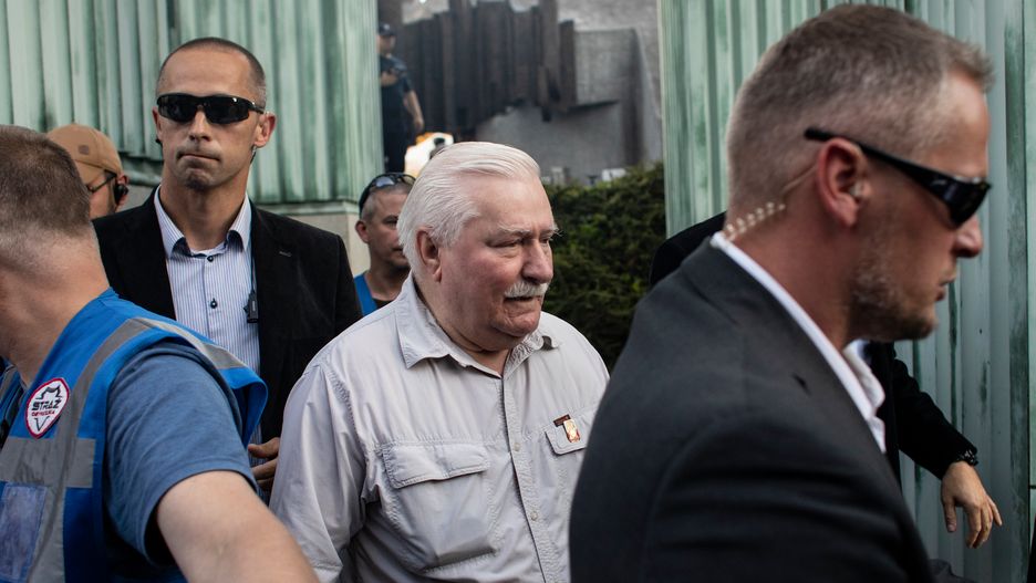 Cenckiewicz zamieścił na Twitterze zdjęcie Lecha Wałęsy