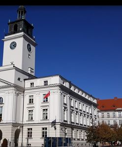 Kontrowersyjne słowa radnej PiS z Kalisza. Elżbieta Dębska nazwała osoby LGBT "defektem natury"