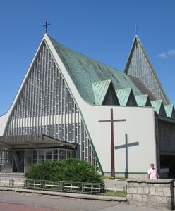 Kalisz. Ksiądz od upolitycznionego kazania odwołany. "W trybie natychmiastowym"