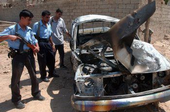 Wybuch samochodu-pułapki koło Bakuby - 2 zabitych, 8 rannych