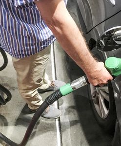 Ropa wciąż drożeje. Ceny na stacjach paliw nadal powyżej 5 zł