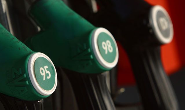 Ceny paliw spadają