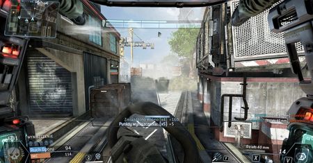 Jeśli dziś czwartek, to Titanfall dostaje 4-osobową kooperację