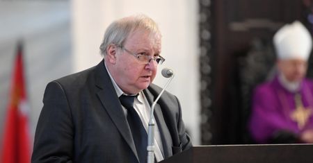 Pogrzeb Pawła Adamowicza. Hall: "Nienawiść, która go zabiła, wzbudzano i podsycano"