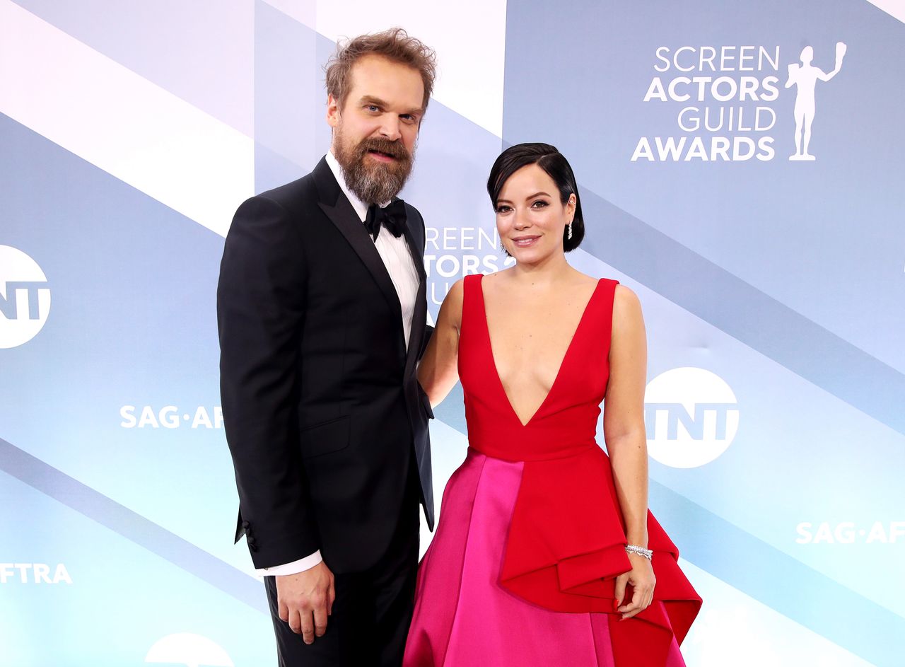 David Harbour ze "Stranger Things" i Lily Allen: wiedzieliście, że są parą?