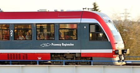 Majówka z koleją. Odkryj najpiękniejsze zakątki Polski już od 49 zł