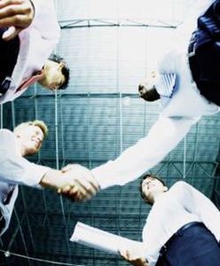 Dostają 3 tys. zł za 2 godz. pracy