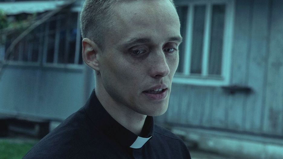 Bartosz Bielenia w filmie "Boże Ciało" Jana Komasy