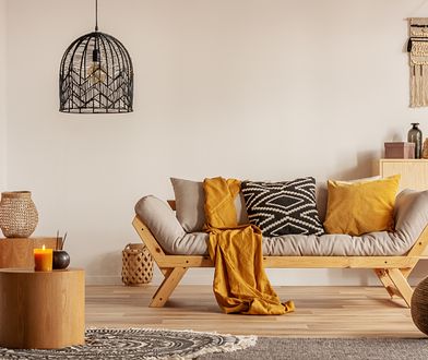 Sofa rozkładana - rozwiązanie aranżacyjne w małych mieszkaniach