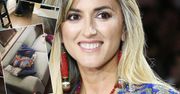 Karolina Szostak chwali się salonem. Stanęła w nim wielka lampa. My patrzymy na stylowe wnętrze