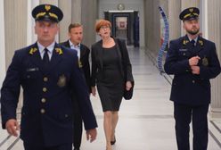 Niespodziewane spotkanie protestujących z Rafalską. Za zamkniętymi drzwiami