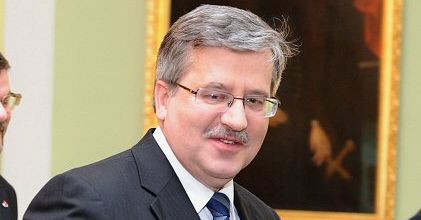 Ewolucyjne a nie rewolucyjne zmiany ws. samorządów
