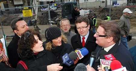 Kamiński: remont przed Pałacem Prezydenckim to sabotaż