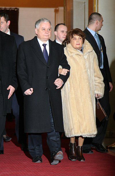 Prezydent skraca wizytę na Litwie z powodów rodzinnych