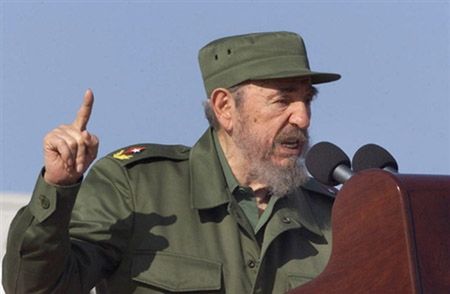 Parada wojskowa bez Castro