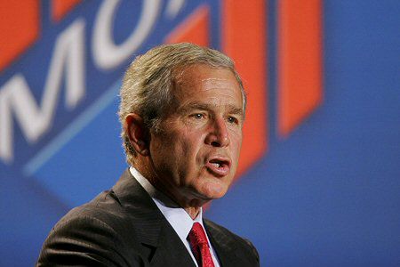 Bush: wojna z terroryzmem ideologiczną wojną XXI stulecia