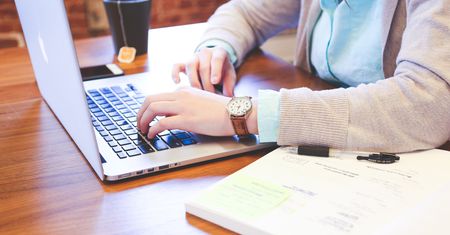 E-biznes – co warto o nim wiedzieć?