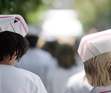 Pielęgniarki z Krakowa zawiesiły protest